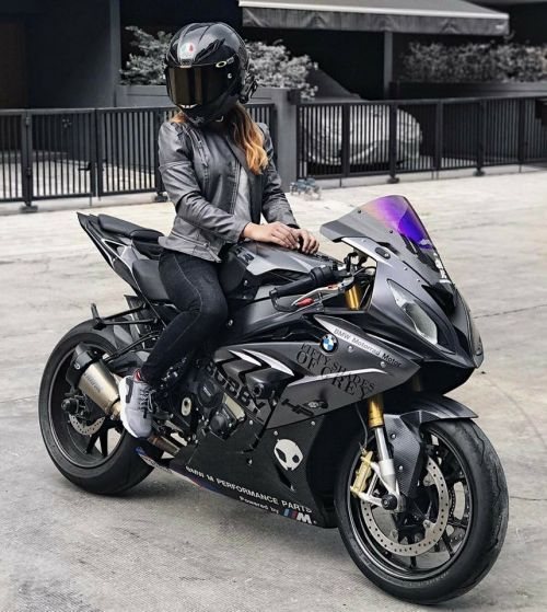 دانلود آهنگ این واسه همه فریاد‌ایی که می زدیم تلفات بی‌ دلیل 